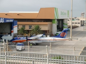 Avión de Islas Airways en el Aeropuerto de Gran Canaria